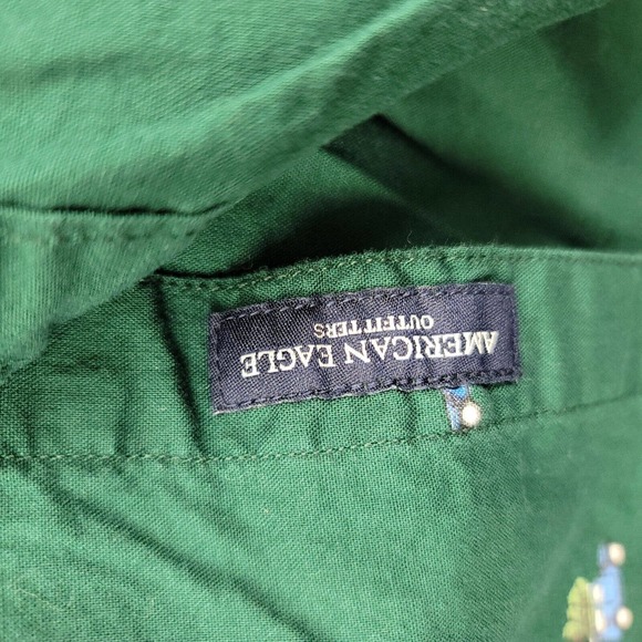 American Eagle Shirt Mens XL Green Long Sleeve Christmas Tree Button Up Soft - Picture 6 of 15